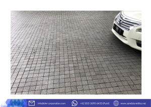 indonesia-andesite-stone-carport-eastparc-hotel-yogyakarta (1)