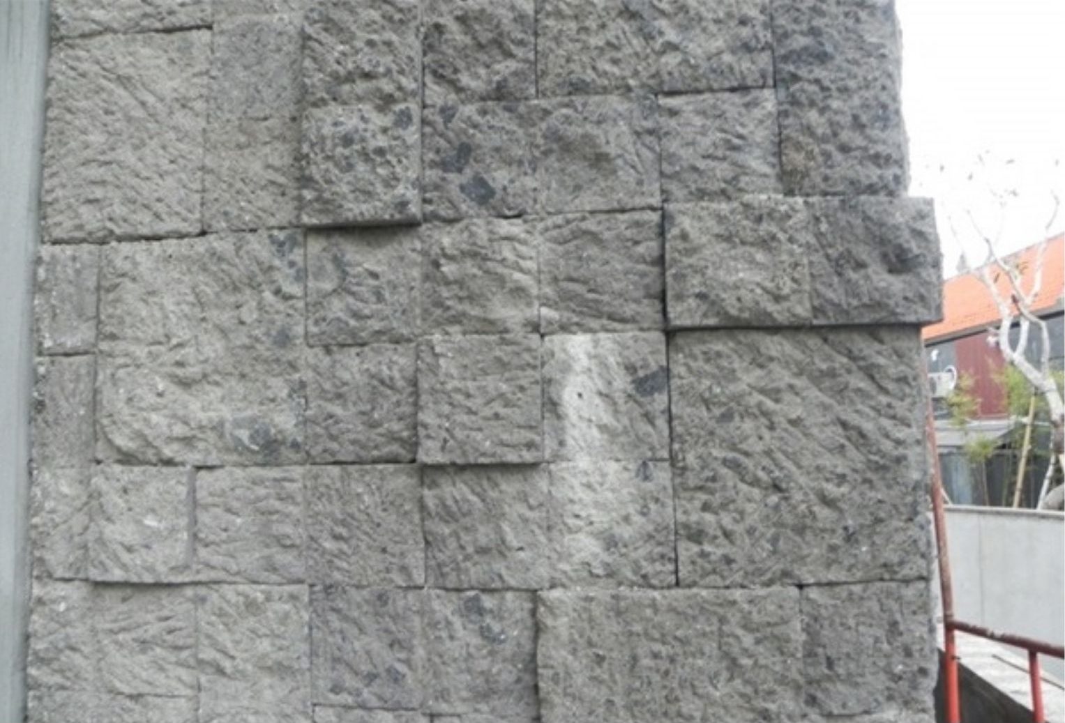 paras-kerobokan-stone-wall-cladding-exterior-application paras-kerobokan-stone-wall-cladding-exterior-application